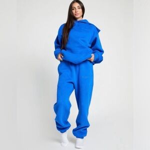 NWT Comfrt Minimalist Sweatshirt & Sweatpants XS Colbalt Blue Bundle